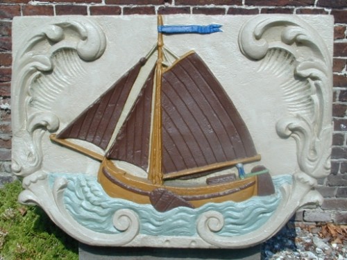 Gevelsteen met afbeelding van een beurtschip