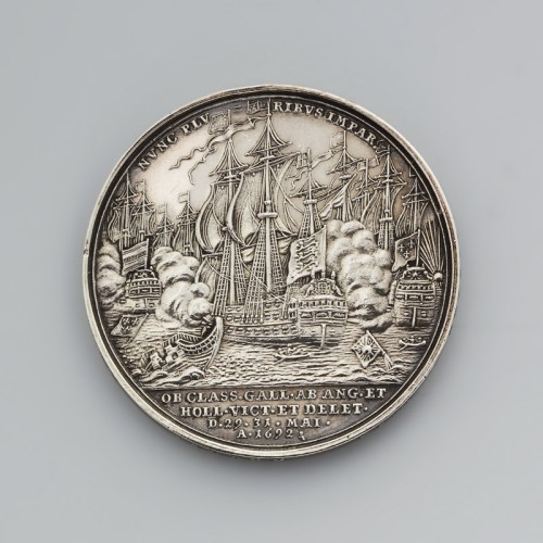 G. Hautsch - zilveren penning op een   zeeslag van 31 mei 1692 bij La Hogue.