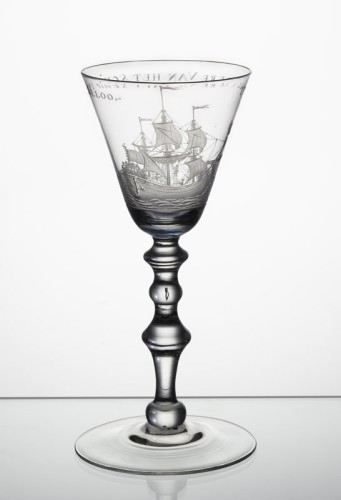 Pronkbokaal met afbeelding van het schip Twiekeloo.
