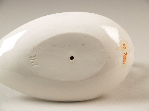 Miniatuurjuskom, wit, uit kinderservies