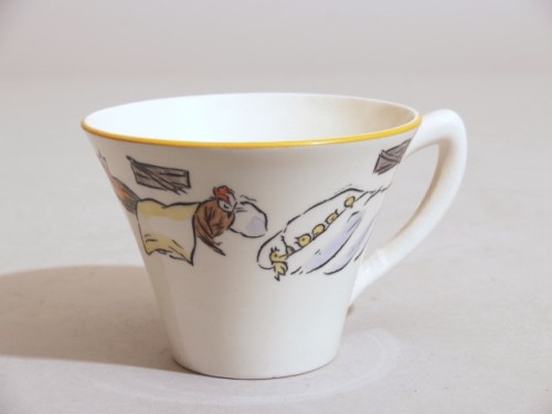 Ontbijtservies met polychroom decor, decor de familie kakelbont