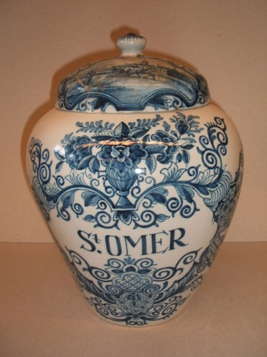 Snuifpot met afbeelding van Sint-Omaars