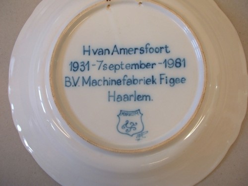 Schotel ter gelegenheid van een 50-jarig bedrijfsjubileum