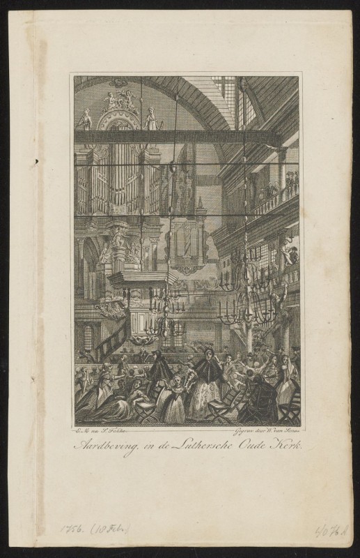 Kerkinterieur tijdens een aardbeving