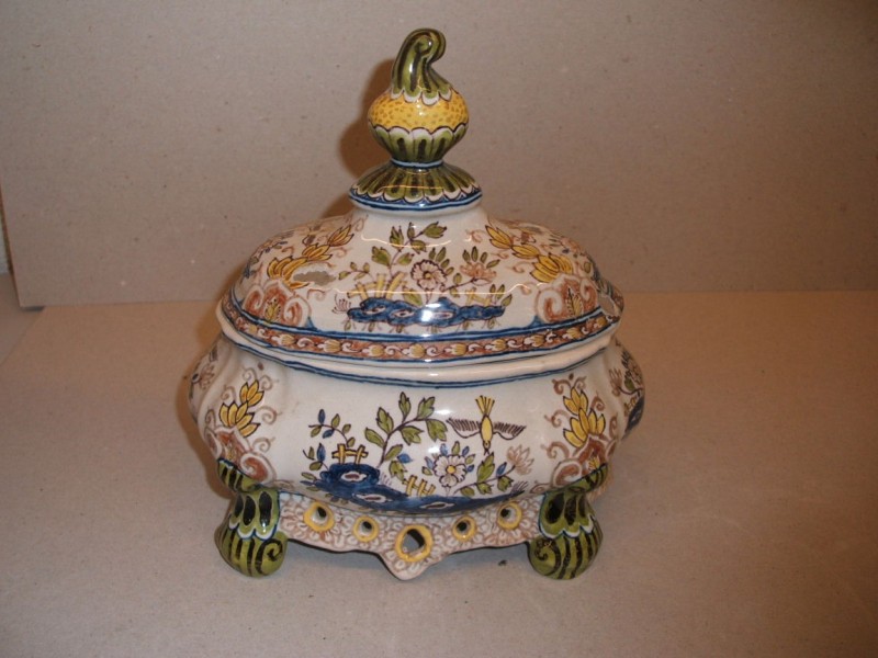 Suikerpot met chinoiserie decor