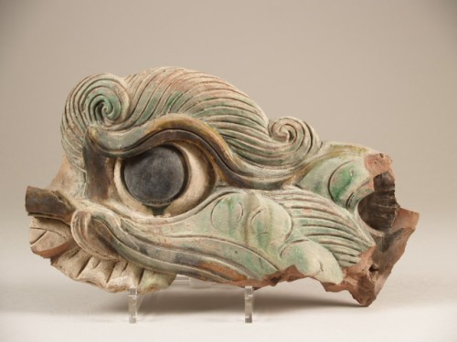 Bouwkeramiek, fragment, in vorm van draak