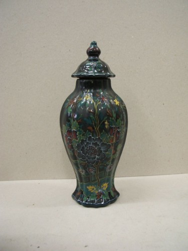 Pot met chinoiserie decor