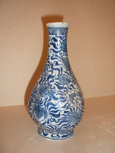 Fles met floraal decor